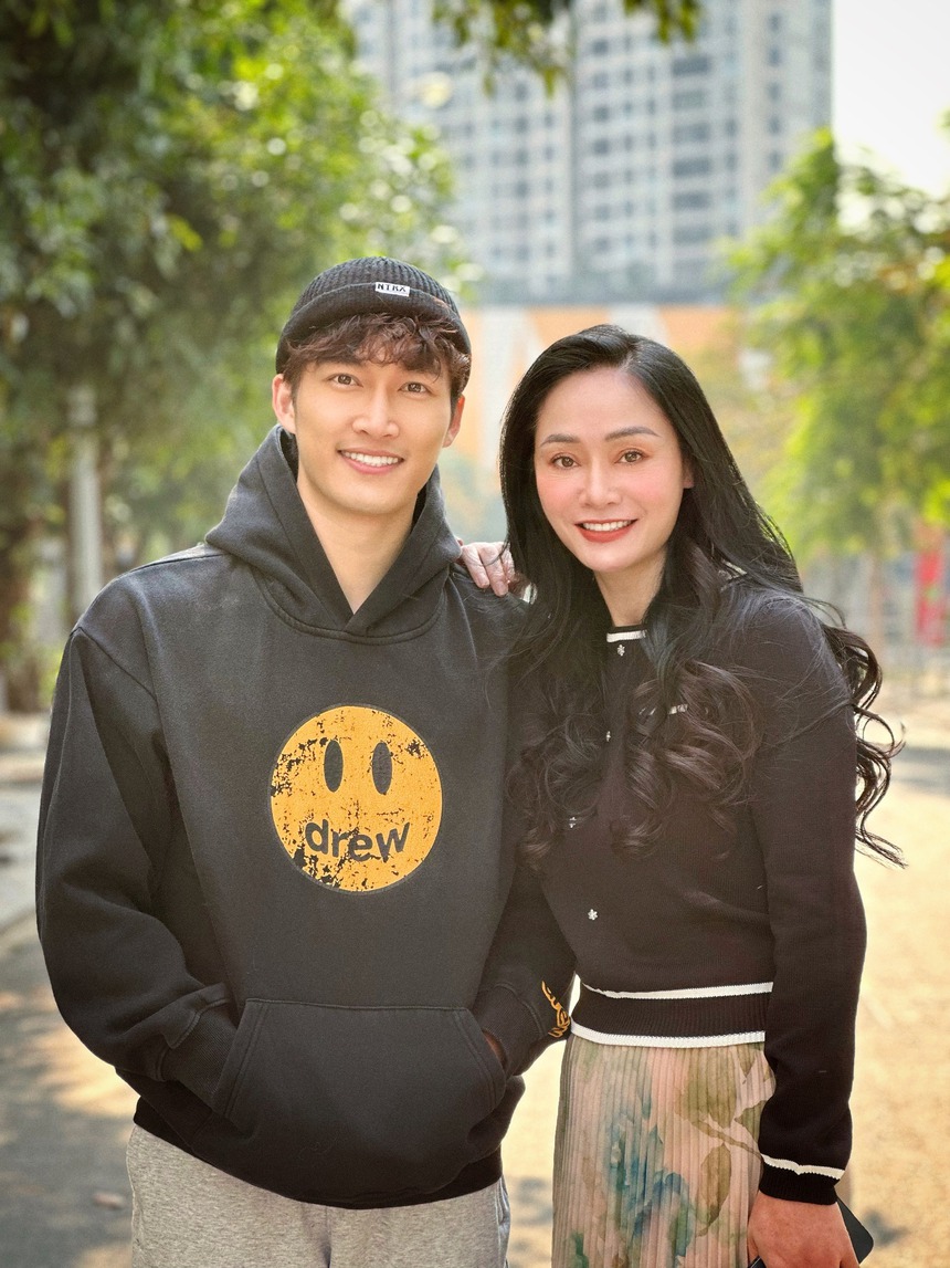 Đình Tú chính thức hé lộ "bạn gái mới" sau Huyền Lizzie - Ảnh 5.