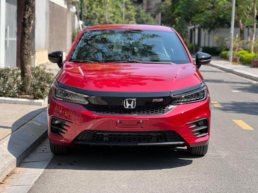 Loạt xe tặng 100% lệ phí trước bạ dịp cuối năm - Ảnh 2. Loạt xe tặng 100% lệ phí trước bạ dịp cuối năm - Ảnh 2.