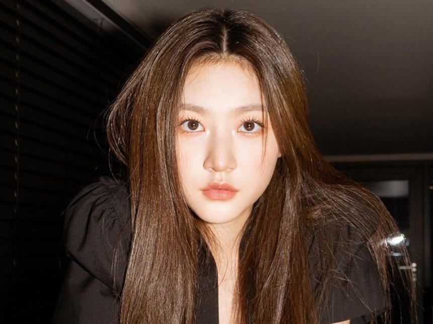 Kim Sae Ron bị truy tố sau tai nạn say rượu tông vỡ trụ biến áp - Ảnh 2. Kim Sae Ron bị truy tố sau tai nạn say rượu tông vỡ trụ biến áp - Ảnh 2.