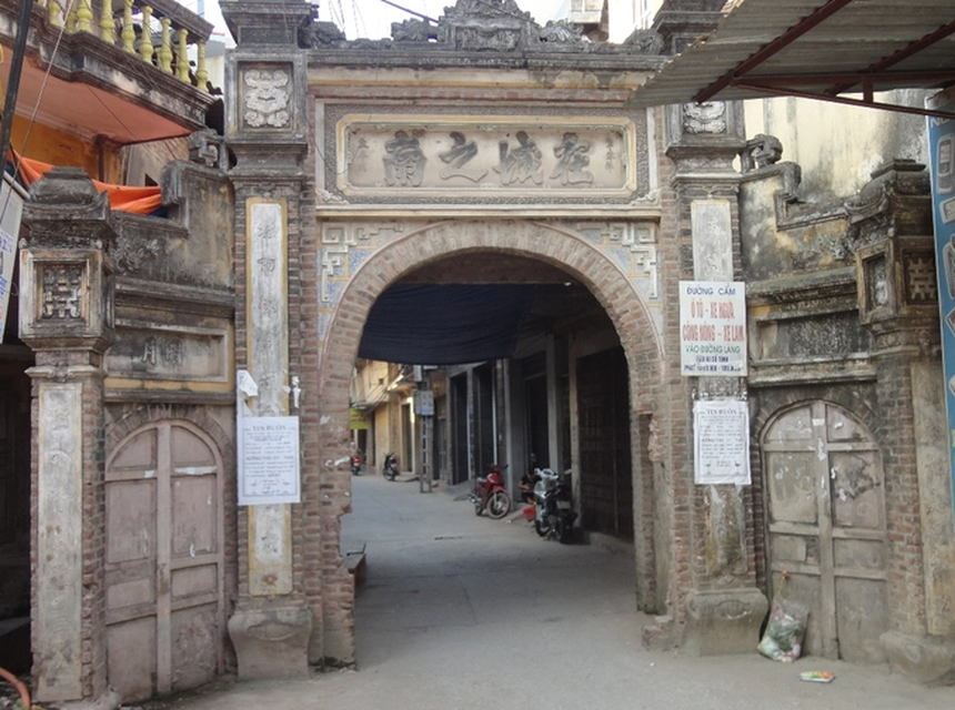 Kỳ lạ tục cưới hỏi ở vùng đất Kinh Bắc thời xưa: "Làng tỷ phú" tìm vợ cho con trai từ 8 tuổi, nơi gái xinh tài giỏi nhưng chỉ để ngắm chứ không nên lấy - Ảnh 2. Kỳ lạ tục cưới hỏi ở vùng đất Kinh Bắc thời xưa: "Làng tỷ phú" tìm vợ cho con trai từ 8 tuổi, nơi gái xinh tài giỏi nhưng chỉ để ngắm chứ không nên lấy - Ảnh 2.