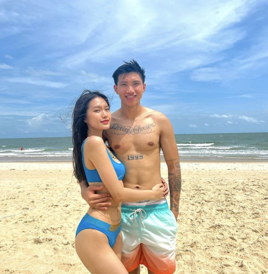 Loạt khoảnh khắc "tình bể tình" của Doãn Hải My và Đoàn Văn Hậu: Độ đẹp đôi xứng đáng 10 điểm! - Ảnh 1.