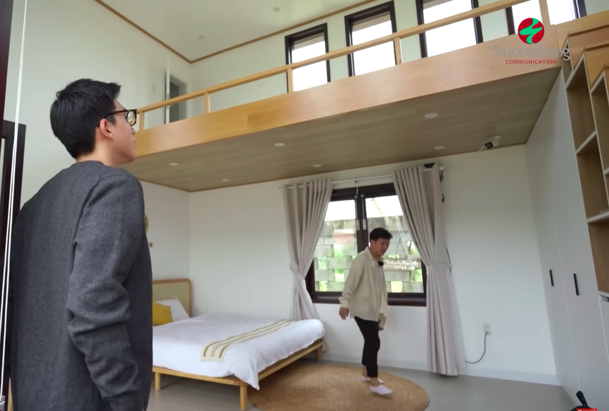 Cận cảnh khuôn viên biệt thự Trường Giang tặng con gái, đầu tư lên đến 70 tỷ đồng? - Ảnh 7. Cận cảnh khuôn viên biệt thự Trường Giang tặng con gái, đầu tư lên đến 70 tỷ đồng? - Ảnh 7.