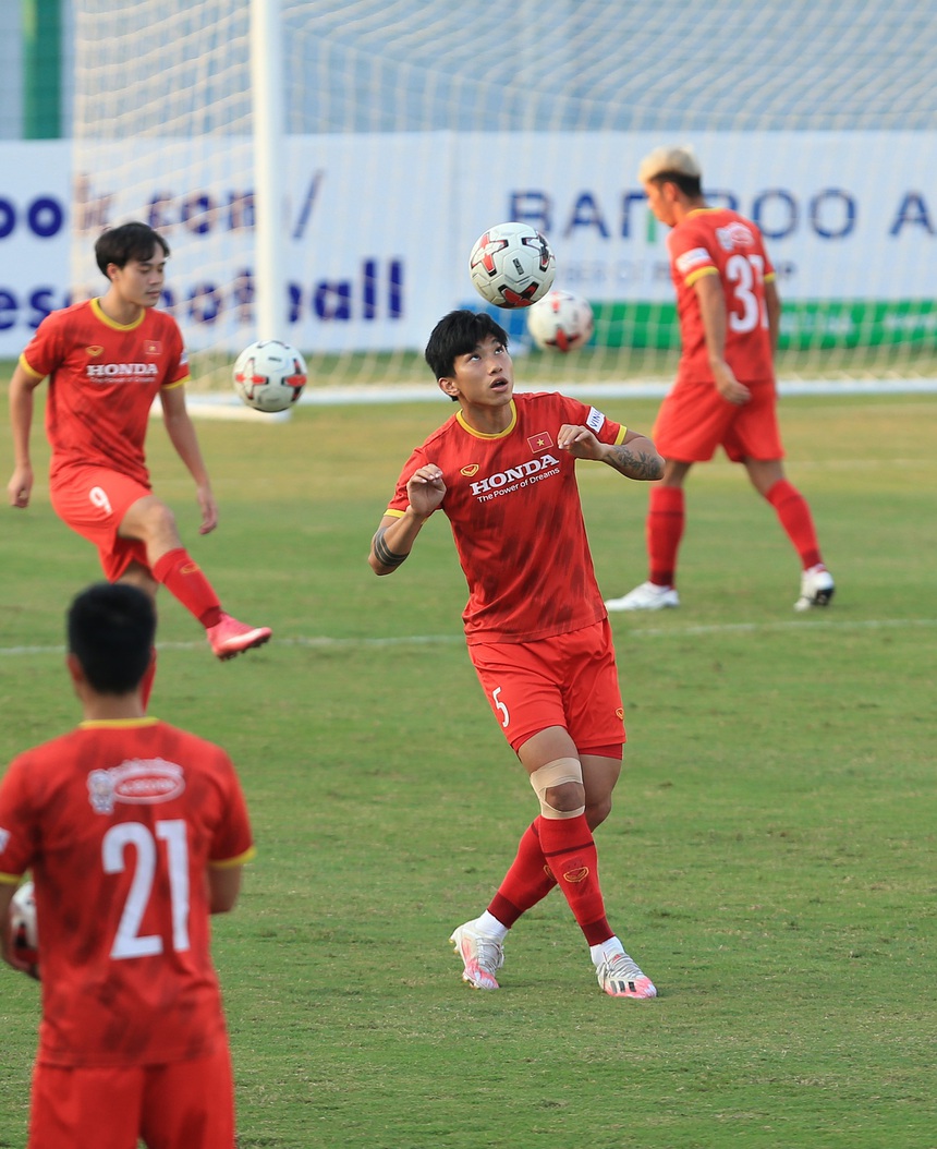 Đội tuyển Việt Nam lạc quan đòi lại ngai Vàng AFF Cup 2022 - Ảnh 2. Đội tuyển Việt Nam lạc quan đòi lại ngai Vàng AFF Cup 2022 - Ảnh 2.