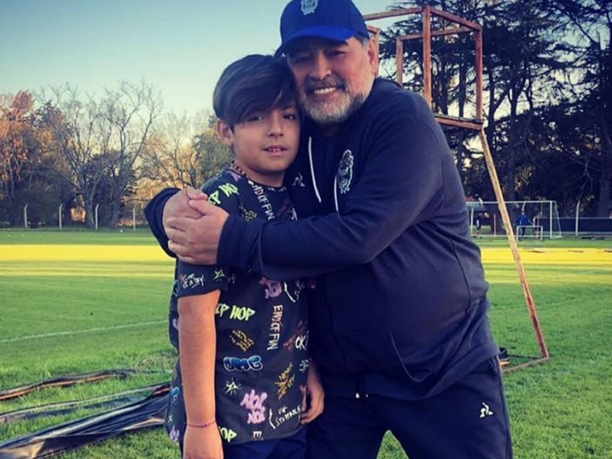 Cậu bé đặc biệt được "cầu thủ vĩ đại nhất mọi thời đại" Messi nhận làm con đỡ đầu: Lý lịch cực khủng, lớn lên phổng phao, được kỳ vọng tiếp nối sự nghiệp của 2 người cha vĩ đại - Ảnh 3.