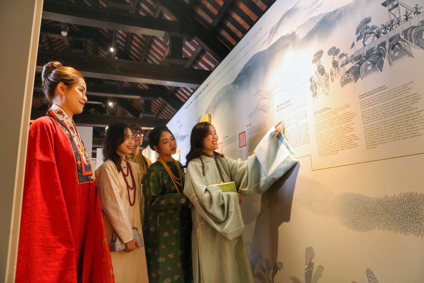 Tôn vinh đạo học tại Trường Quốc học đầu tiên của Việt Nam - Ảnh 1. Tôn vinh đạo học tại Trường Quốc học đầu tiên của Việt Nam - Ảnh 1.