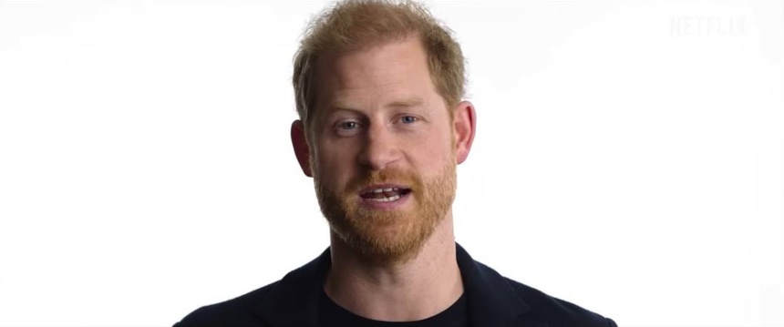 Vợ chồng Harry - Meghan 'quậy tập 2' với trailer phim mới, xếp mình ngang hàng với những lãnh đạo xuất chúng thế giới - Ảnh 2.