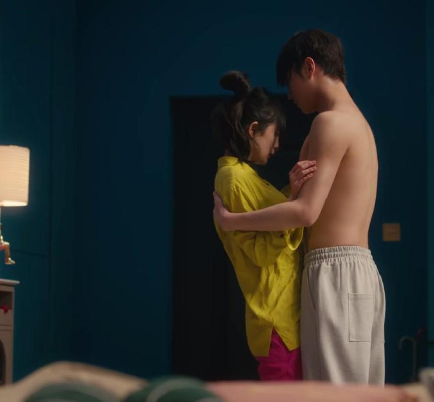 Sao nam Hoa ngữ xấu tàn tạ trên màn ảnh 2022: Nhậm Gia Luân xài đồ giả vẫn teo tóp, 'trùm cuối' già như bố nữ chính - Ảnh 6. Sao nam Hoa ngữ xấu tàn tạ trên màn ảnh 2022: Nhậm Gia Luân xài đồ giả vẫn teo tóp, 'trùm cuối' già như bố nữ chính - Ảnh 6.