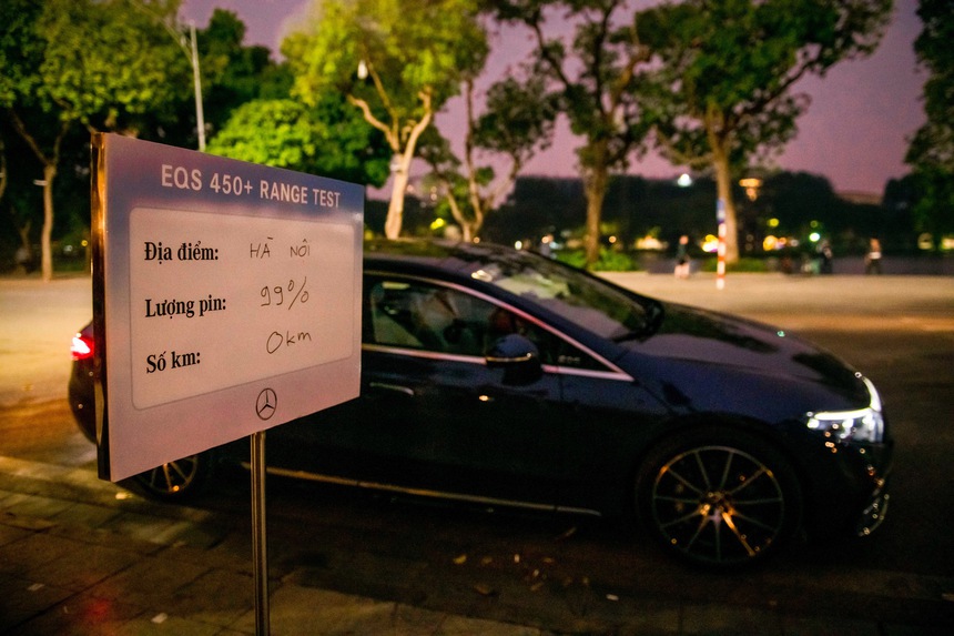 Xe điện lập kỷ lục trên đường Việt Nam - Ảnh 1.