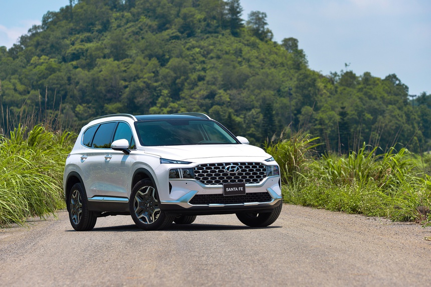 Hyundai Santa Fe hybrid lắp ráp tại Việt Nam lần đầu lộ thông số: Dẫn động 4 bánh, động cơ mạnh tới 230 mã lực - Ảnh 5.