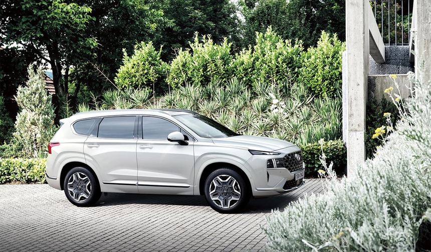 Hyundai Santa Fe hybrid lắp ráp tại Việt Nam lần đầu lộ thông số: Dẫn động 4 bánh, động cơ mạnh tới 230 mã lực - Ảnh 2.