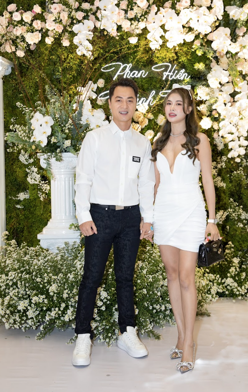 Chí Anh và dàn sao đổ bộ tiệc cưới của Khánh Thi - Ảnh 5.