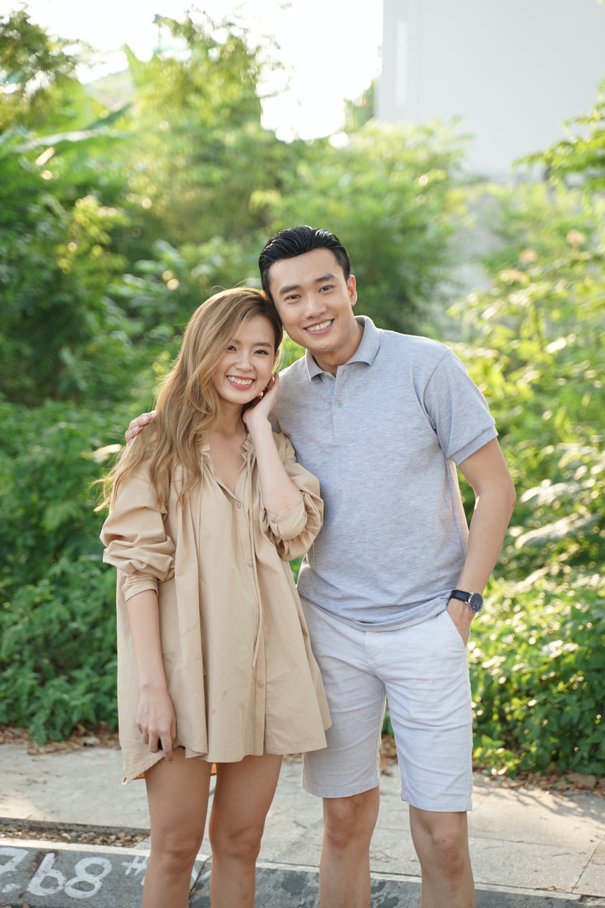 7 cặp đôi được 'đẩy thuyền' nhiệt tình năm 2022: Thuỳ Tiên - Quang Linh gây sốt, có người lộ luôn hint sống chung - Ảnh 9. 7 cặp đôi được 'đẩy thuyền' nhiệt tình năm 2022: Thuỳ Tiên - Quang Linh gây sốt, có người lộ luôn hint sống chung - Ảnh 9.