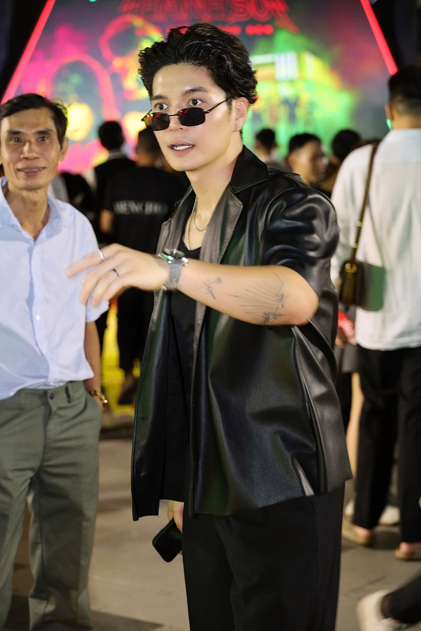 Dàn sao Việt đổ bộ thảm đỏ "Thanh Sói", Huy Trần tất bật trong sự kiện của Ngô Thanh Vân - Ảnh 3.