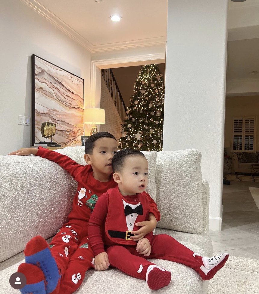 Sao Việt 'lên đèn' đón Giáng sinh: Bảo Thy cực hoành tráng ở khu nhà giàu, nhà Cường Đô La lộng lẫy  - Ảnh 9.