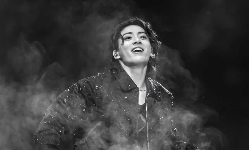 Tại sao Jungkook của BTS lại có thể vươn lên dẫn đầu? - Ảnh 1. Tại sao Jungkook của BTS lại có thể vươn lên dẫn đầu? - Ảnh 1.