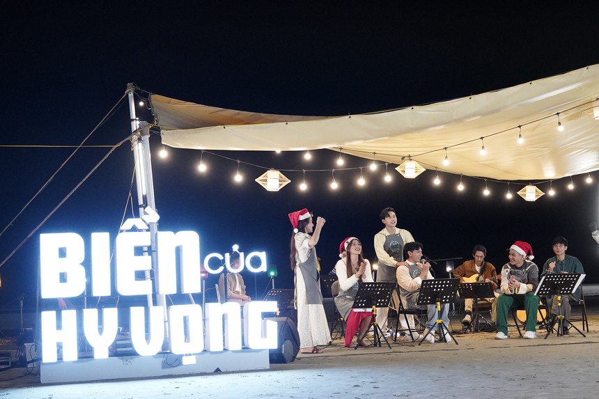 Sea of Hope bản Việt thiếu sức hút từ tên gọi đến nội dung! - Ảnh 3.