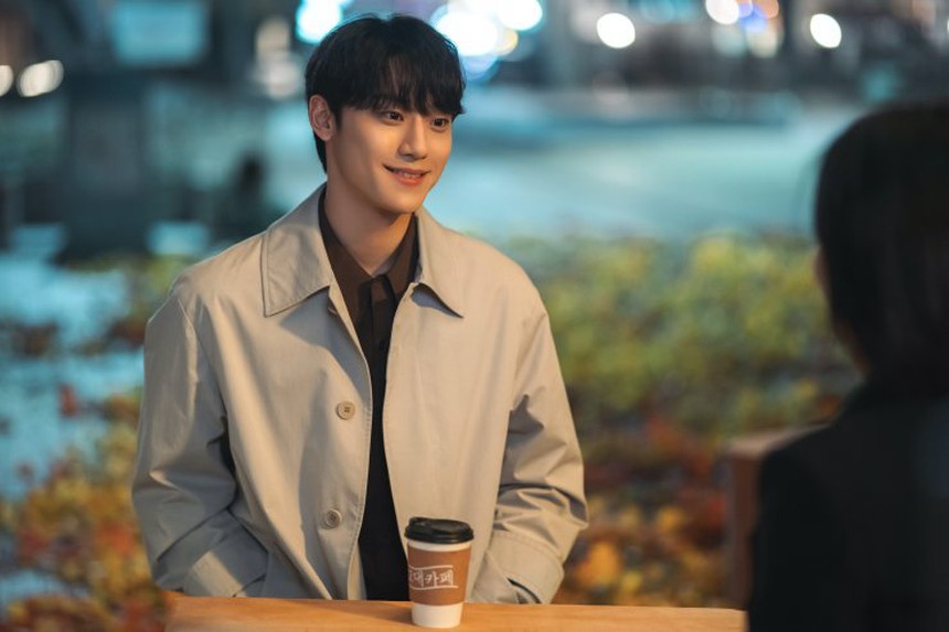 The Glory hứa hẹn thành bom tấn 18+: Song Hye Kyo có màn lột xác ngoạn mục nhất sự nghiệp, cảnh nóng và bạo lực nặng đô - Ảnh 3.