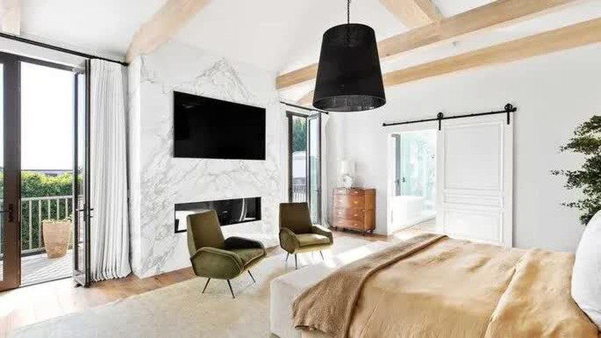 Ngôi sao Avatar từng bán toàn bộ tài sản, phải sống trong ô tô cho đến sở hữu khối tài sản hơn 700 tỷ, mua tặng vợ xe hơi 4,7 tỷ - Ảnh 6. Ngôi sao Avatar từng bán toàn bộ tài sản, phải sống trong ô tô cho đến sở hữu khối tài sản hơn 700 tỷ, mua tặng vợ xe hơi 4,7 tỷ - Ảnh 6.