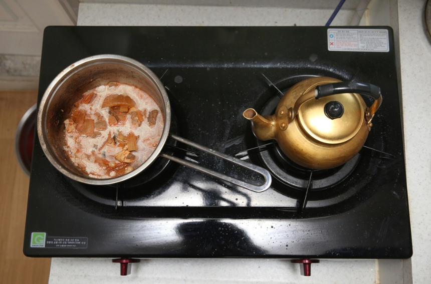 Hiện tượng "chết trong cô độc" gây ám ảnh ở Hàn Quốc: Chính phủ ra sức ngăn chặn nhưng số lượng vẫn tăng lên khi xã hội siêu già hóa - Ảnh 5.