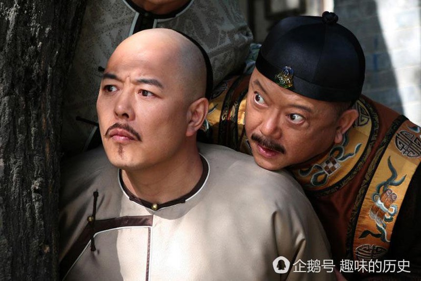 Thực hư Hòa Thân là người tình tiền kiếp của Càn Long, dù ông trở thành gian thần tham lam bậc nhất Trung Hoa vẫn được vua sủng ái hết mực? - Ảnh 2.