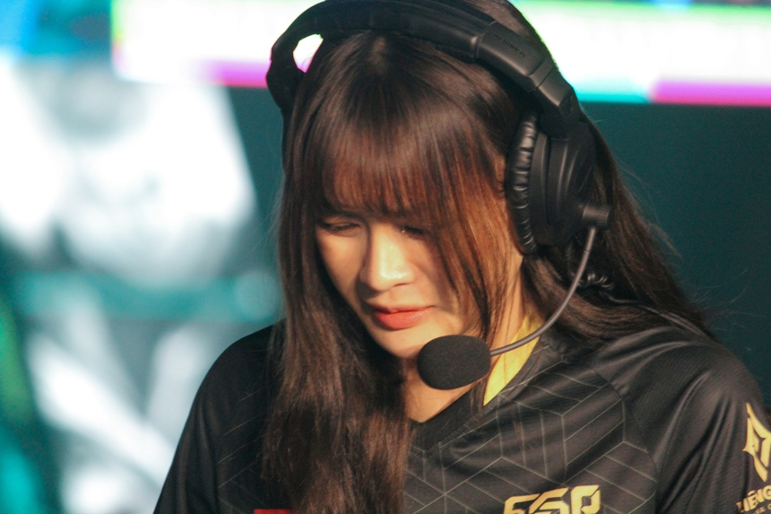 Lyly Sury nghẹn ngào giãi bày về pha vạ miệng 'nhớ đời' tại Chung kết APL 2022 - Ảnh 3.