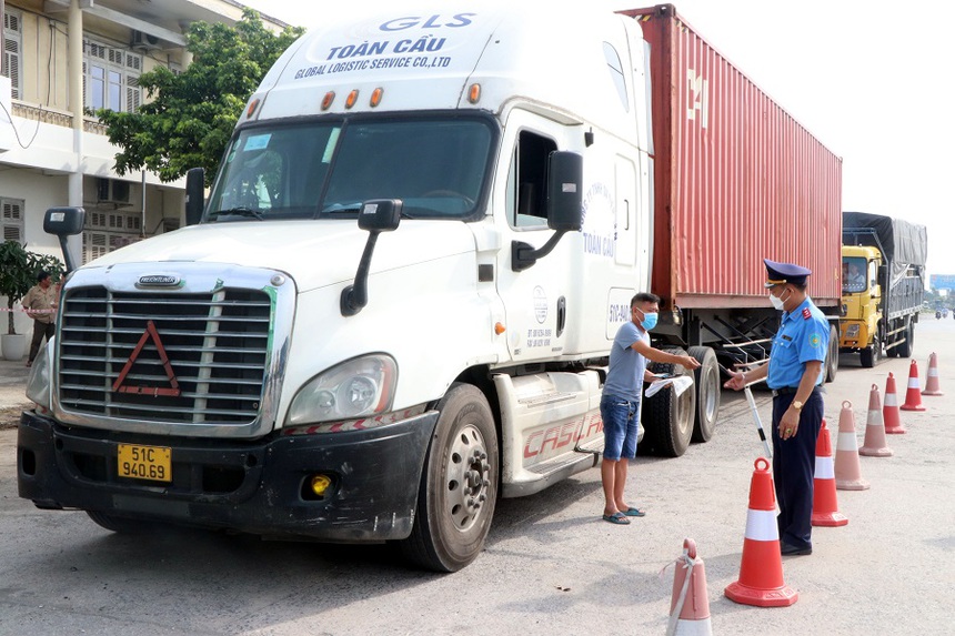 Năm 2022, xử lý 1.818 lái xe dương tính với chất ma túy - Ảnh 1. Năm 2022, xử lý 1.818 lái xe dương tính với chất ma túy - Ảnh 1.