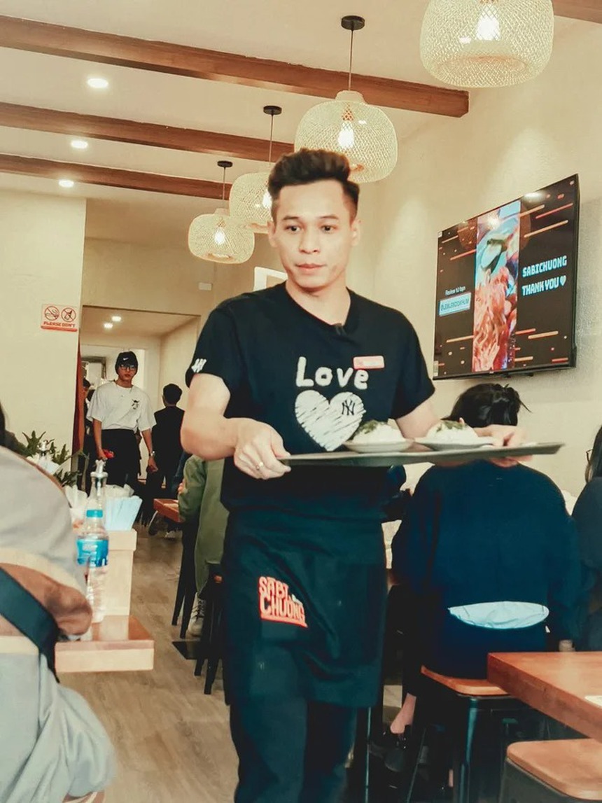 Cú sốc mang tên khách hàng của Độ Mixi: Cháu chưa nổi tiếng, chưa kinh doanh nhiều nên cô góp ý thế! - Ảnh 1.