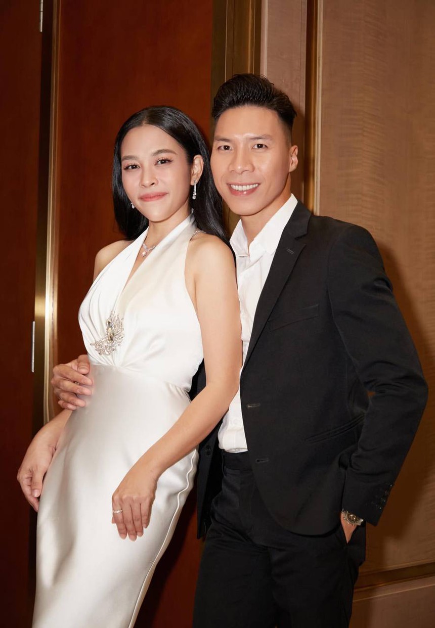 O Sen Ngọc Mai đáp trả đanh thép khi bị tố hát chưa xin phép, ông xã Quốc Nghiệp cũng có động thái bảo vệ "nóc nhà"! - Ảnh 7.