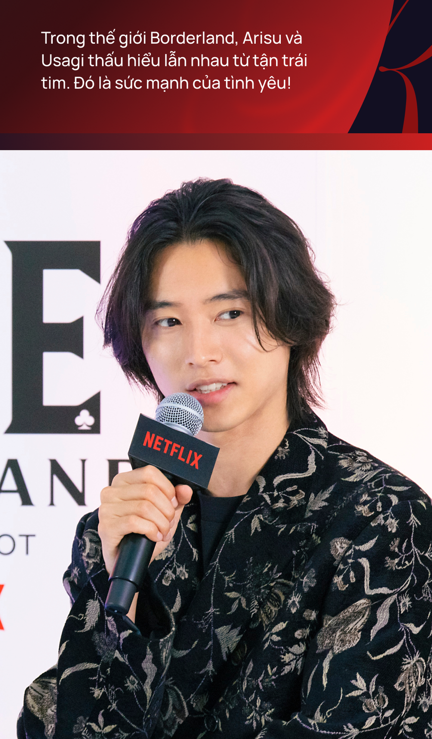 Độc quyền - Kento Yamazaki tiết lộ mối quan hệ với nữ chính Alice in Borderland: Đó là sức mạnh của tình yêu! - Ảnh 4. Độc quyền - Kento Yamazaki tiết lộ mối quan hệ với nữ chính Alice in Borderland: Đó là sức mạnh của tình yêu! - Ảnh 4.