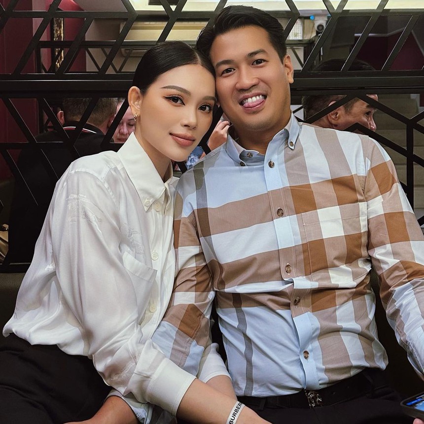 Cuộc sống của hội bạn thân Huyền Baby - Hương Baby: Người sắp làm dâu hào môn, người được chồng chiều như "bà hoàng" - Ảnh 4. Cuộc sống của hội bạn thân Huyền Baby - Hương Baby: Người sắp làm dâu hào môn, người được chồng chiều như "bà hoàng" - Ảnh 4.