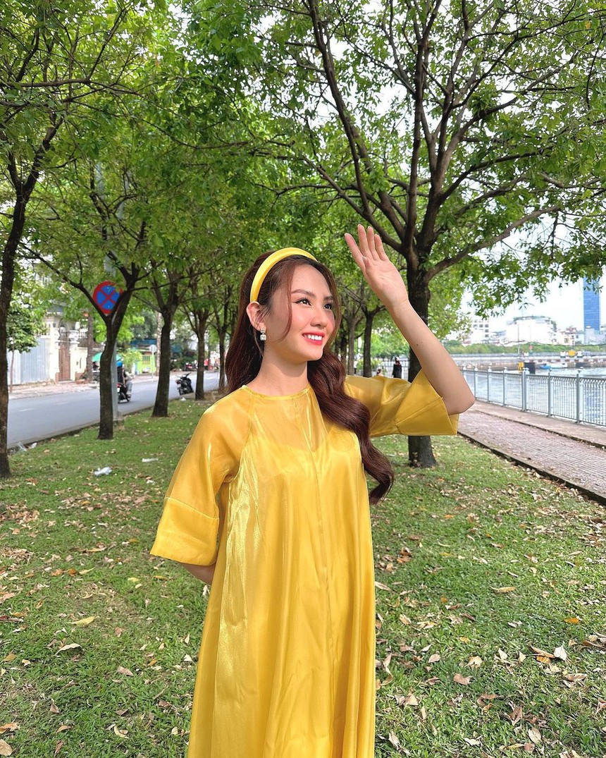 Ngắm sao Việt diện áo dài, chị em có ngay gợi ý tương tự để xúng xính Tết này  - Ảnh 8.