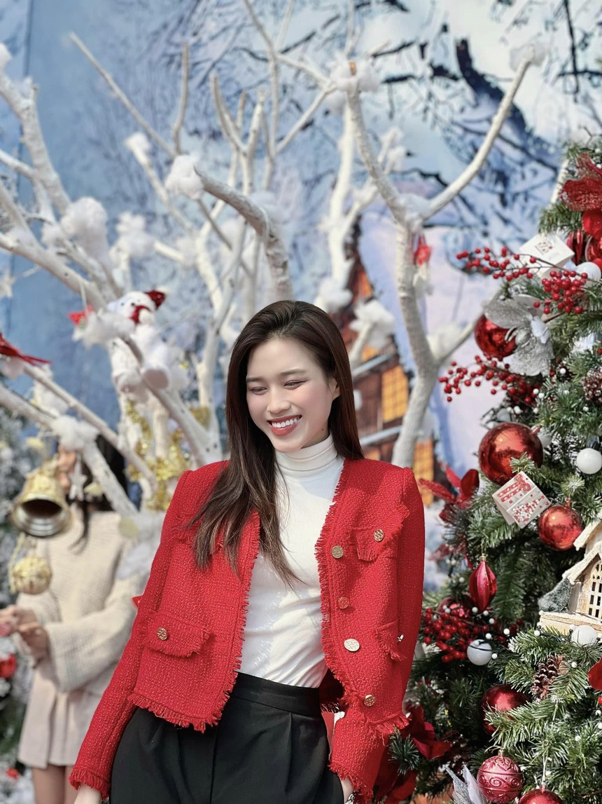 Hoa hậu Đỗ Hà lên tiếng về việc bật khóc nức nở trong bài phát biểu kết thúc nhiệm kì  - Ảnh 4.