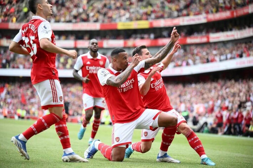 Arsenal và cuộc đua vô địch: Vặn dây cót của lịch sử - Ảnh 1. Arsenal và cuộc đua vô địch: Vặn dây cót của lịch sử - Ảnh 1.