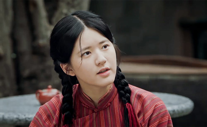 Triệu Lộ Tư đích thị là 'bà hoàng đạo nhái' cổ trang thế hệ mới: Hết Triệu Lệ Dĩnh đến mỹ nhân này 'dính chưởng'? - Ảnh 1.