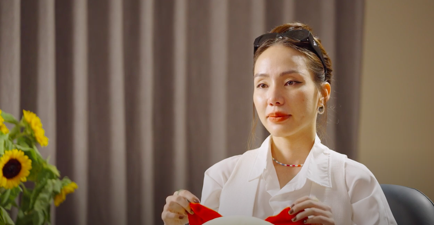 Tập 3 'Là Nhà': GiGi Hương Giang bật khóc khi kể về con trai 8 tuổi - Ảnh 2. Tập 3 'Là Nhà': GiGi Hương Giang bật khóc khi kể về con trai 8 tuổi - Ảnh 2.