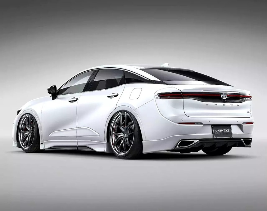 Toyota Crown đời mới được độ ngược về sedan - Ảnh 2. Toyota Crown đời mới được độ ngược về sedan - Ảnh 2.