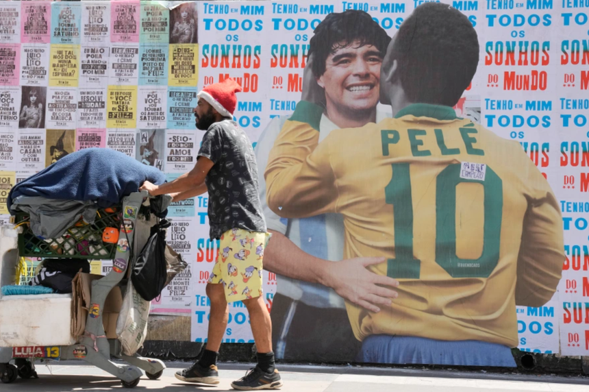 Người thân có mặt đông đủ tại bệnh viện, đồng hành cùng Vua bóng đá Pele trong cuộc chiến "sinh tử" - Ảnh 3.