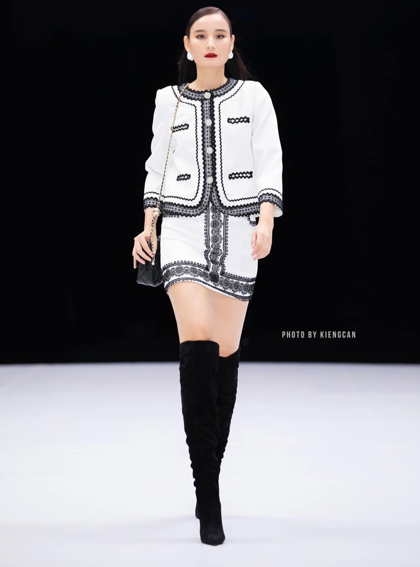 Sao nữ từng muốn dừng hôn nhân, áp lực sau 7 năm đám cưới vẫn chưa có con giờ sống thế nào? - Ảnh 1. Sao nữ từng muốn dừng hôn nhân, áp lực sau 7 năm đám cưới vẫn chưa có con giờ sống thế nào? - Ảnh 1.