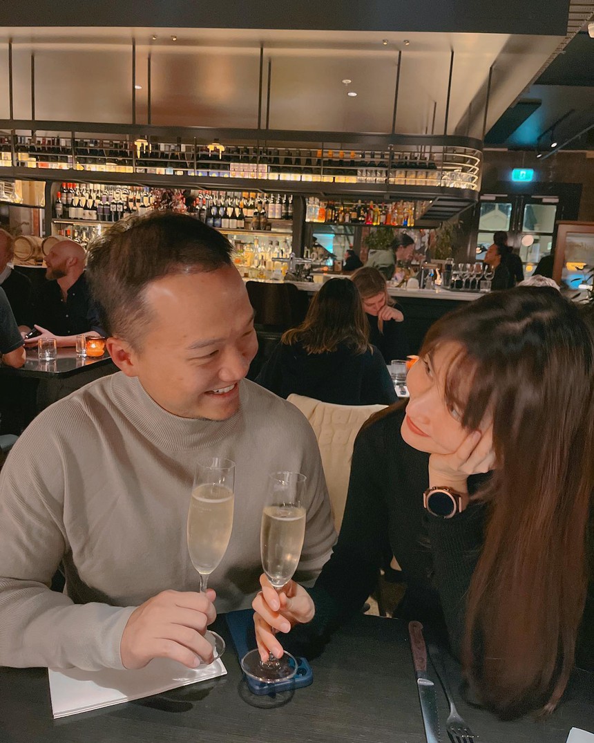 Diễm My 9X được cầu hôn sau 6 năm yêu bạn trai doanh nhân - Ảnh 2. Diễm My 9X được cầu hôn sau 6 năm yêu bạn trai doanh nhân - Ảnh 2.