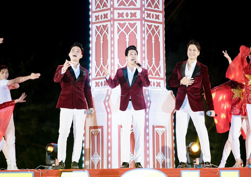 Dàn sao Nam – Bắc hội tụ ở Móng Cái – Quảng Ninh - Ảnh 6. Dàn sao Nam – Bắc hội tụ ở Móng Cái – Quảng Ninh - Ảnh 6.