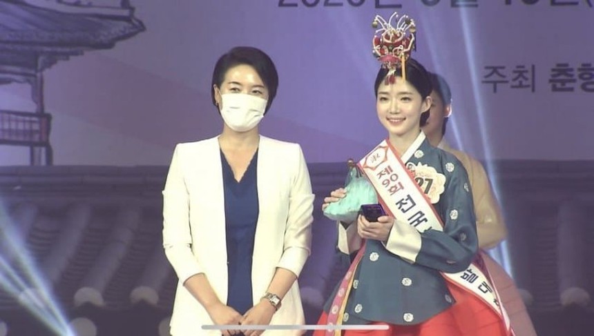 Dàn mỹ nhân 'Địa ngục độc thân 2' toàn profile khủng: 2 Hoa hậu, 1 sinh viên Harvard - Ảnh 6.