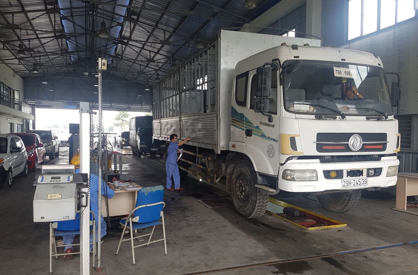 Từ 1/1/2023 sẽ tổng kiểm tra hoạt động đăng kiểm trên toàn quốc - Ảnh 1. Từ 1/1/2023 sẽ tổng kiểm tra hoạt động đăng kiểm trên toàn quốc - Ảnh 1.