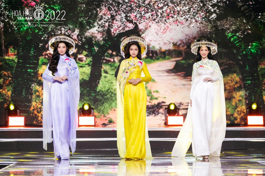 Nghệ nhân dệt lụa Trần Hữu Phương: 'Lụa Mã Châu mang ơn các nhà thiết kế thời trang' - Ảnh 3. Nghệ nhân dệt lụa Trần Hữu Phương: 'Lụa Mã Châu mang ơn các nhà thiết kế thời trang' - Ảnh 3.