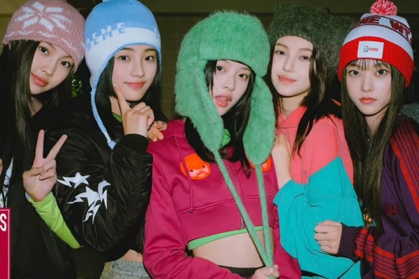 Tân binh NewJeans đạt 'perfect all-kill' đầu tiên với 'Ditto' - Ảnh 1.