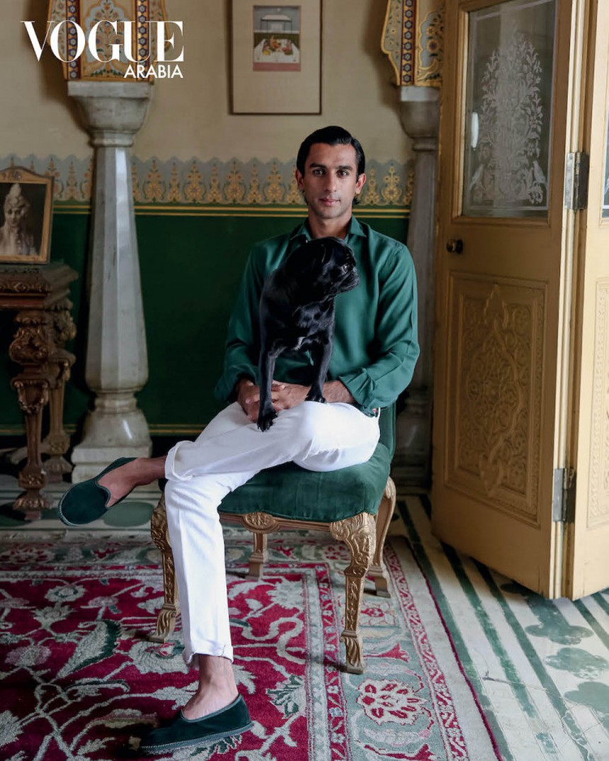 Rich kid Ấn Độ phải thừa kế ngai vàng và vài tỷ đô ở tuổi 20, từng làm người mẫu cho Dolce & Gabanna bây giờ ra sao? - Ảnh 8. Rich kid Ấn Độ phải thừa kế ngai vàng và vài tỷ đô ở tuổi 20, từng làm người mẫu cho Dolce & Gabanna bây giờ ra sao? - Ảnh 8.