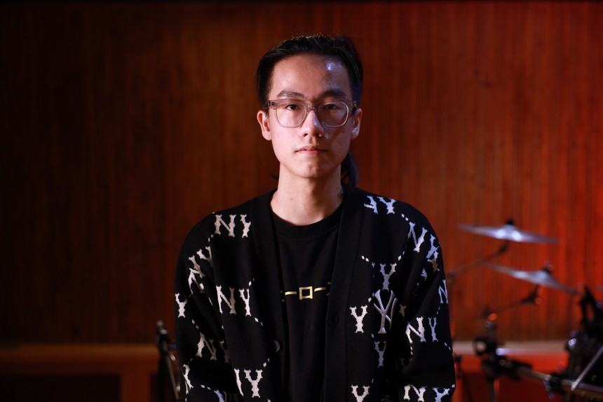 Mang ‘mã gen” vô địch, FL. Elly tìm cách vượt vùng an toàn, quyết trở thành người số 1 - Ảnh 1. Mang ‘mã gen” vô địch, FL. Elly tìm cách vượt vùng an toàn, quyết trở thành người số 1 - Ảnh 1.