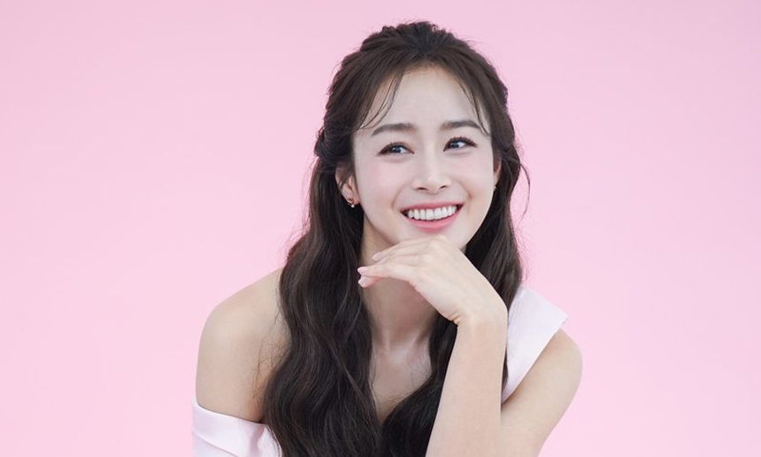 Kim Tae Hee xác nhận trở lại màn ảnh nhỏ sau 3 năm ‘ở ẩn’ - Ảnh 2. Kim Tae Hee xác nhận trở lại màn ảnh nhỏ sau 3 năm ‘ở ẩn’ - Ảnh 2.