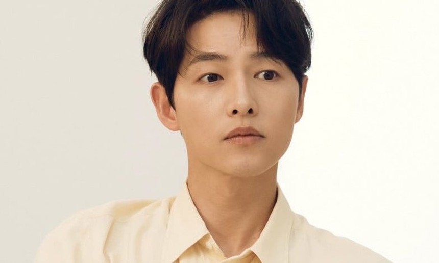 Song Joong Ki chuẩn bị thử vai cho BBC: Dự định phát triển ở nước ngoài vì bạn gái? - Ảnh 1. Song Joong Ki chuẩn bị thử vai cho BBC: Dự định phát triển ở nước ngoài vì bạn gái? - Ảnh 1.