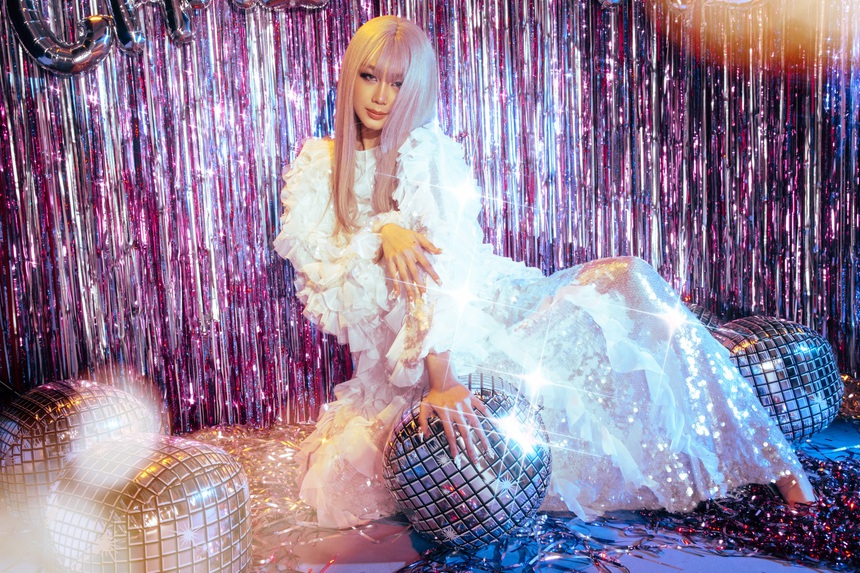 Hoa hậu Bảo Ngọc biến hóa với style độc lạ trong bộ ảnh cuối năm - Ảnh 3. Hoa hậu Bảo Ngọc biến hóa với style độc lạ trong bộ ảnh cuối năm - Ảnh 3.