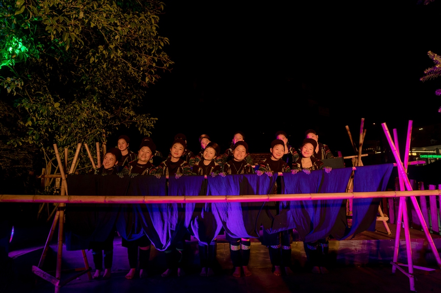 Vở diễn thực cảnh 'The Mong show - Sa Pa lặng lẽ yêu': 'The Mong show…' - Diễn mà như không diễn - Ảnh 3.